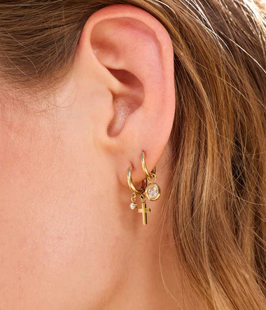 Boucles d'oreilles Lucky Spirit ZAG – Bijou porte-bonheur trèfle zirconium hypoallergénique. Livraison offerte dès 69€.