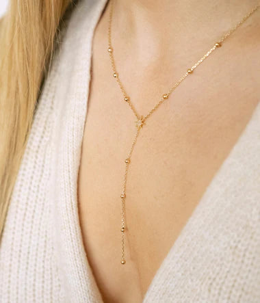 Collier Isaac ZAG – Détail pendentif étoile du Nord serti, acier inoxydable dorure ionisation.