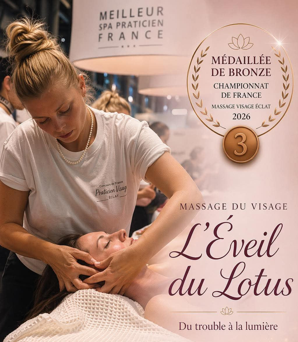 Charlotte, médaillée de bronze au Championnat de France de massage 2026, réalise un soin visage bien-être dans sa boutique de Saint-Quentin. Expertise reconnue en massage facial.