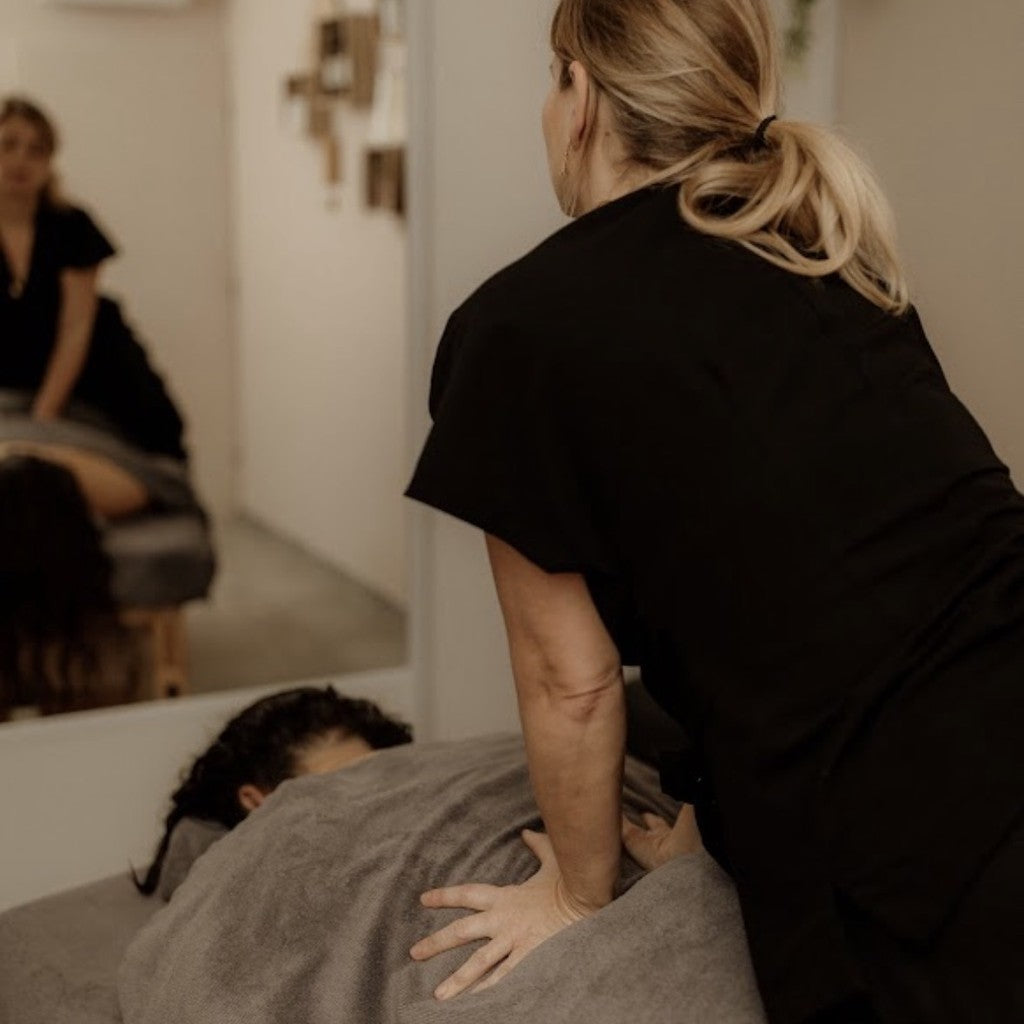 Voyage des Sens, massage corps complet d'une heure à Saint-Quentin : suédois, thaï ou pierres chaudes